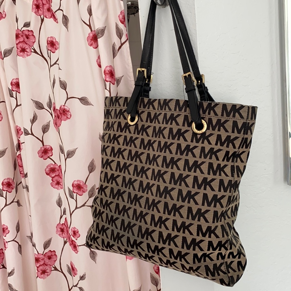 Michael Kors tote bag